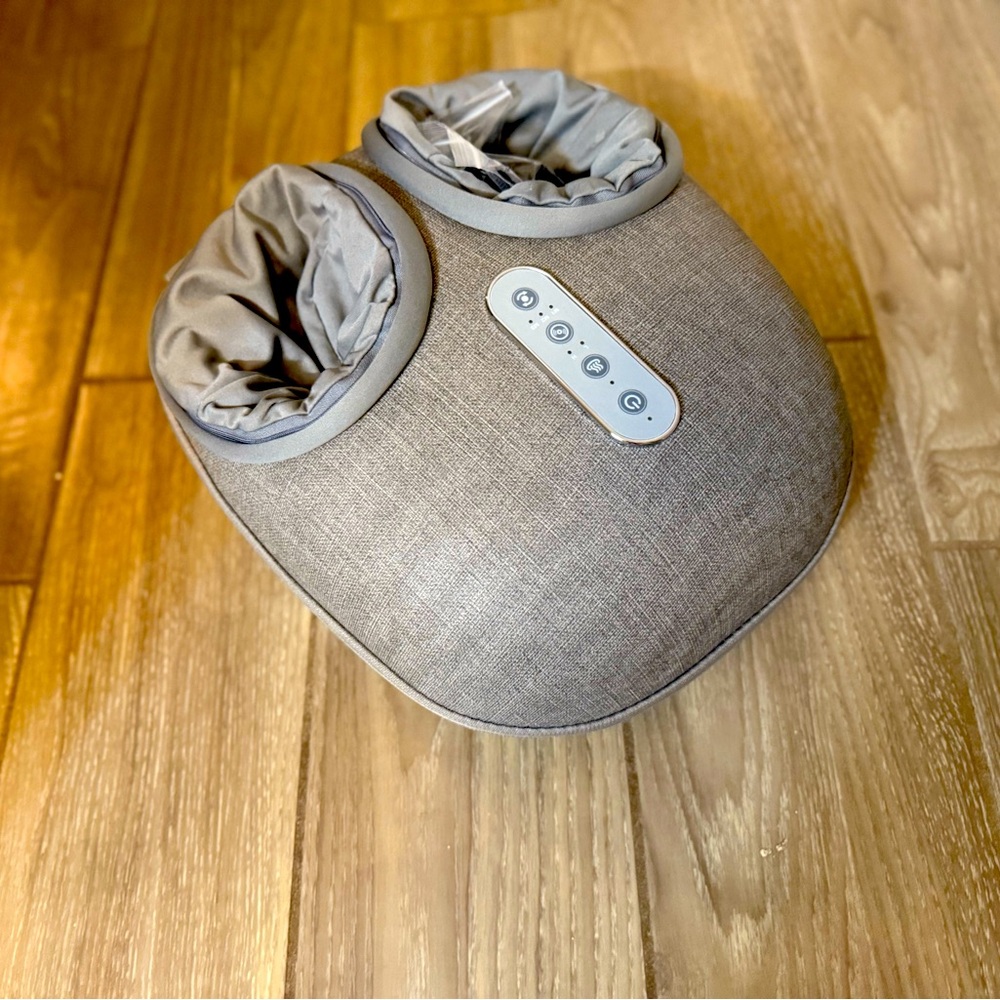 Medcursor Shiatsu Foot Massager with Heat
